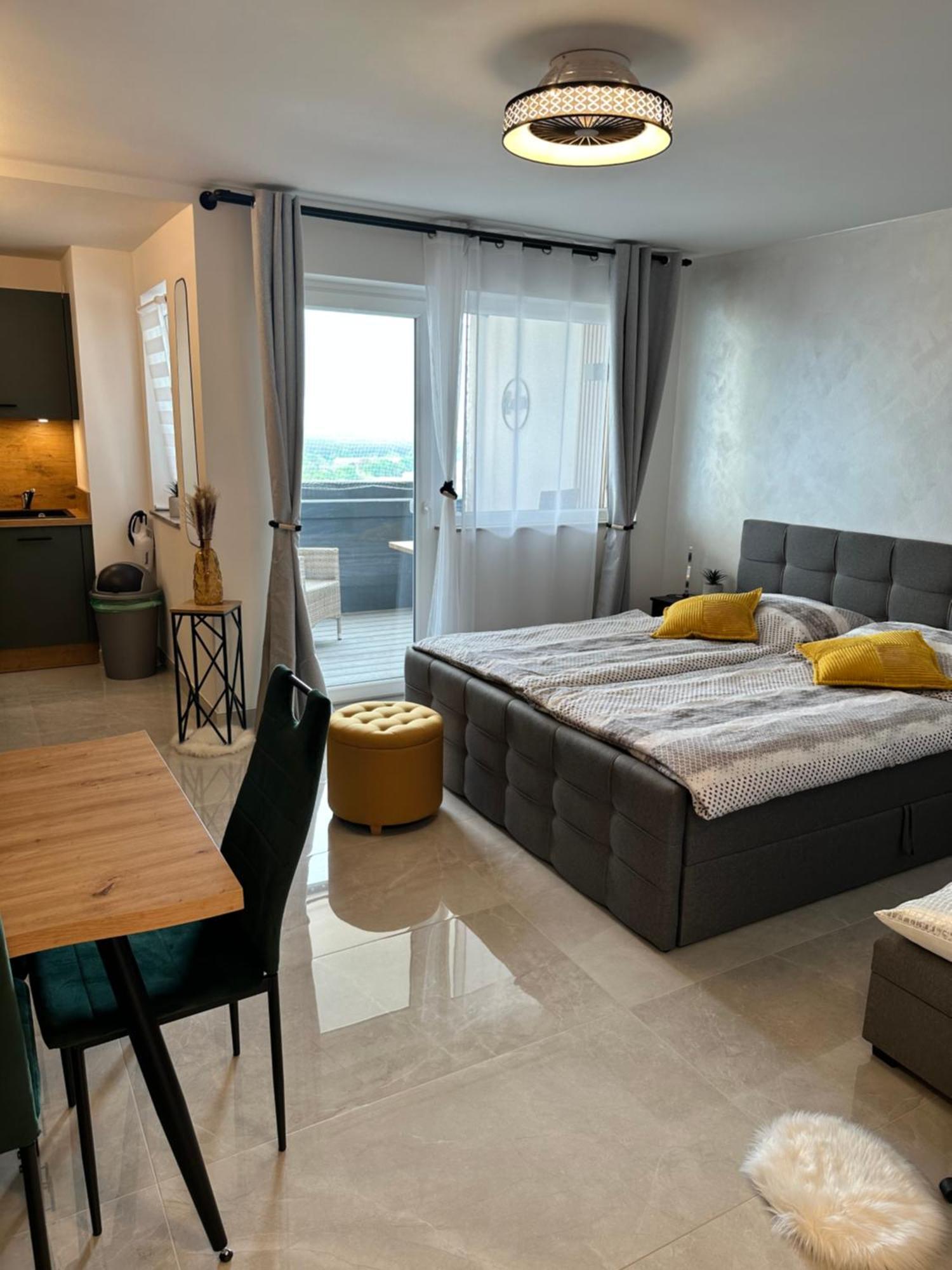 Fewo Sky21 * Langen Exklusives Appartment Vollausstattung / Zentrale Lage *Neu* Extérieur photo